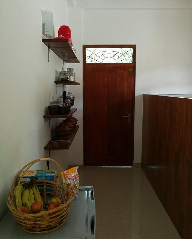 Guesthouse Dilush Берувала Экстерьер фото